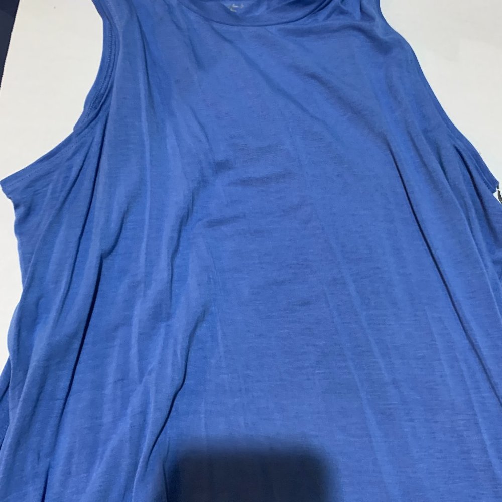 Womens  jofit blue Sleeveless golf top size Medium